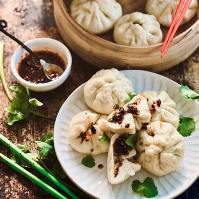  ¿Un Paseo Sabroso por Handan? Explora el Misterio Umami de los Baozi deCarne con un Toque Picante 